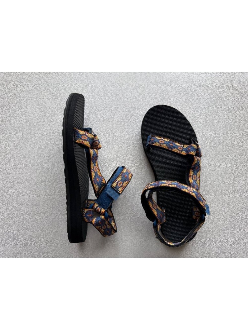 Teva Original Universal Women's 8 Geometric Pattern Straps Sandals Multi 1003987